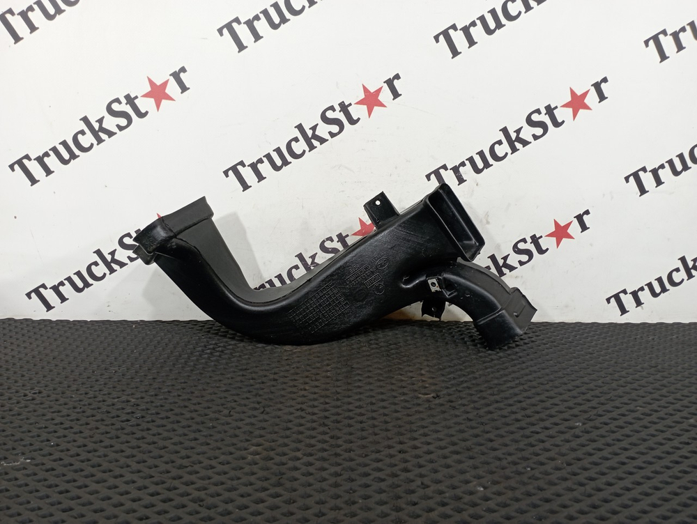 Воздуховод отопителя 2023г