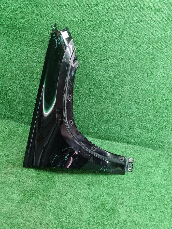Крыло переднее правое Mercedes GLS x167 (2019-нв)