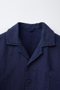 ZARA РУБАШКА ИЗ РЕЛЬЕФНОЙ ТКАНИ, ИНДИГО