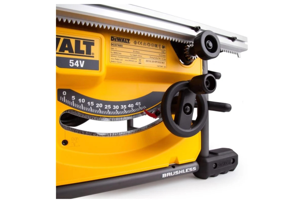 Станок распиловочный аккумуляторный DeWalt DCS7485N (б/акк,б/зу)