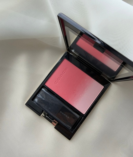 Румяна PURE COLOR BLUSH Suqqu