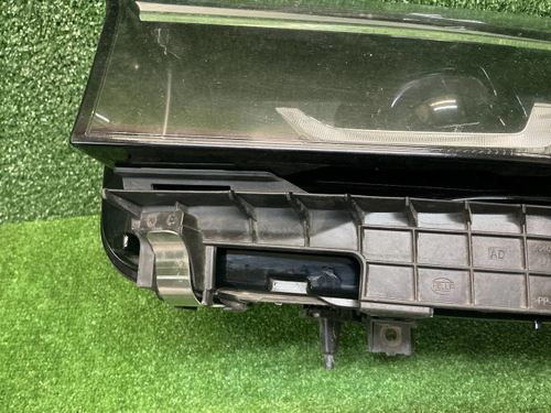 Фара левая BMW 5er G30 (2020-2023) LED