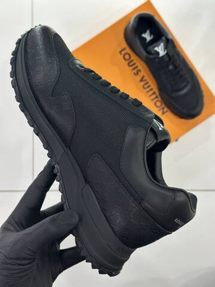 Кроссовки Louis Vuitton