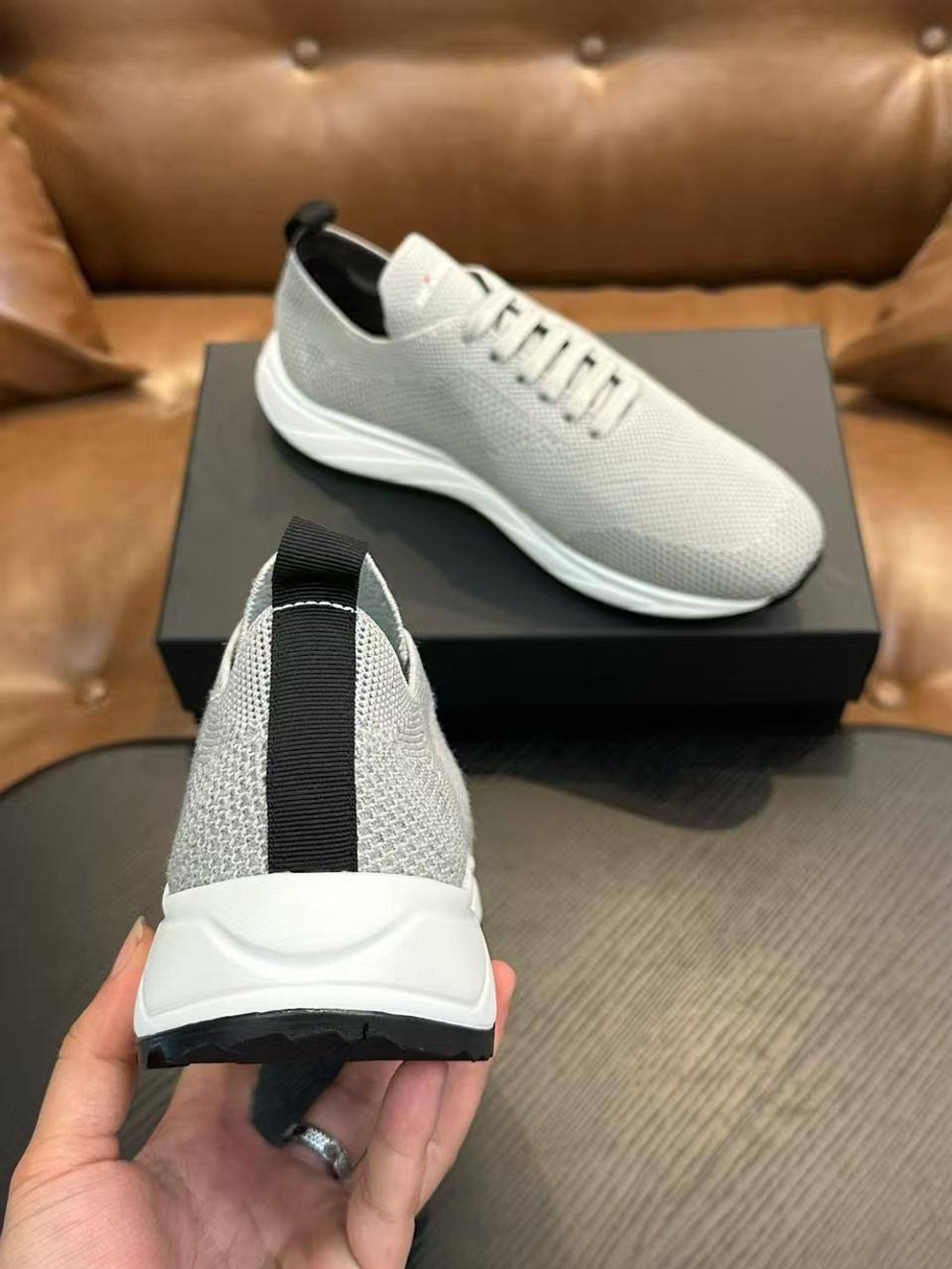 Кроссовки Kiton