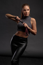 Бордовая плеть Maroon Leather Whip с гладкой ручкой - 45 см. (Цвет: бордовый)