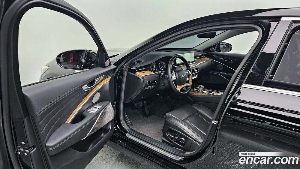 Kia The New K9 (Quoris/K900) 2 Generation 3.8 GDI AWD (09.2022)
