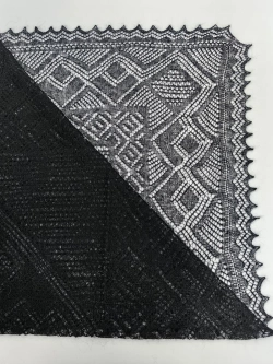 Оренбургский пуховый платок-паутинка А100-07 черный