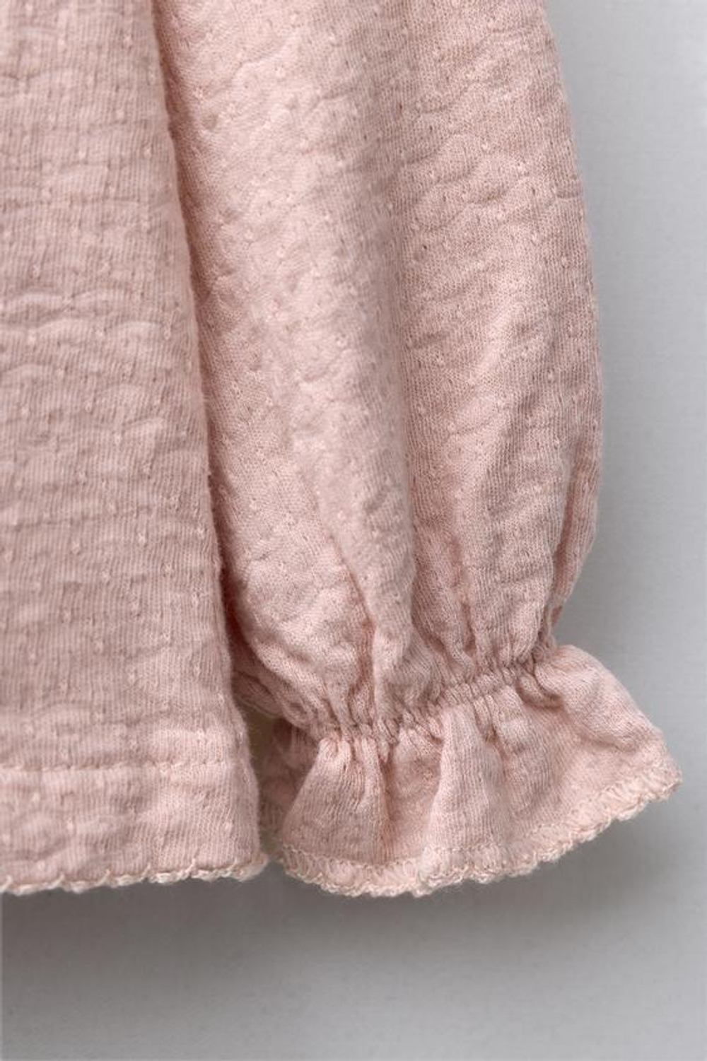 ZARA ОДНОТОННАЯ ФУТБОЛКА, РОЗОВЫЙ