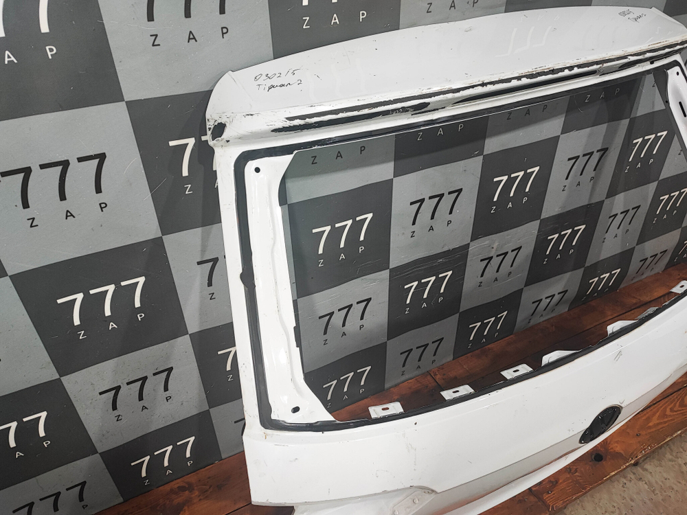 Крышка багажника Volkswagen Tiguan 2 16-нв Б/У Оригинал 5NA827025M