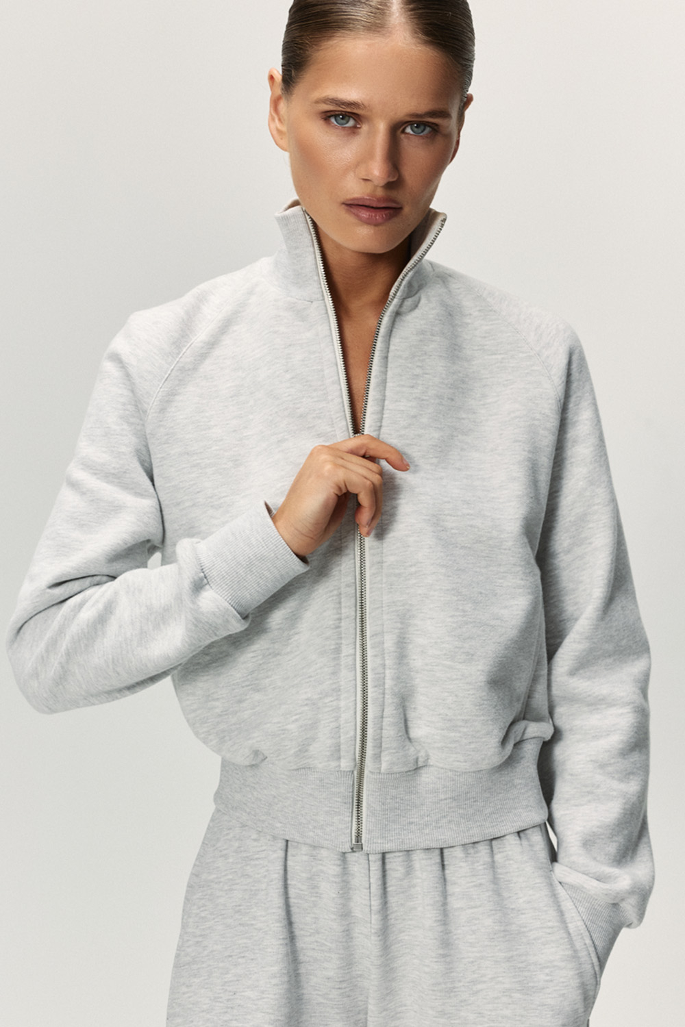 Олимпийка утеплённая Светло-серый меланж