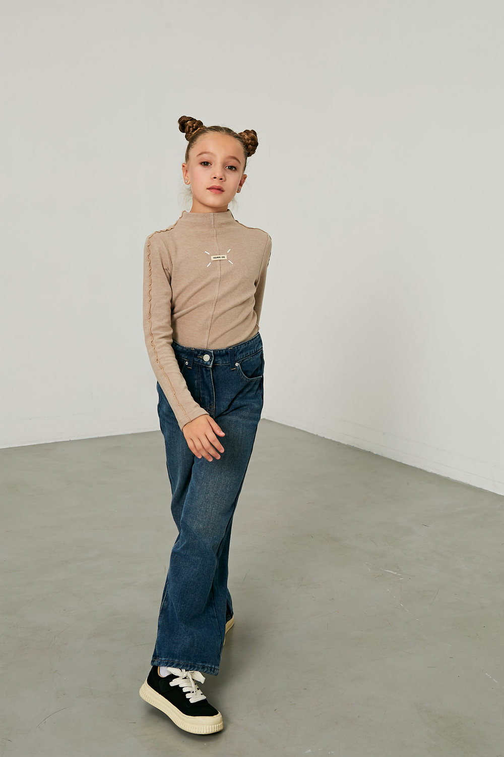 Джинсы д/д DELORAS 22389