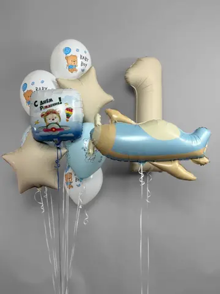 Пилот самолета, набор шаров