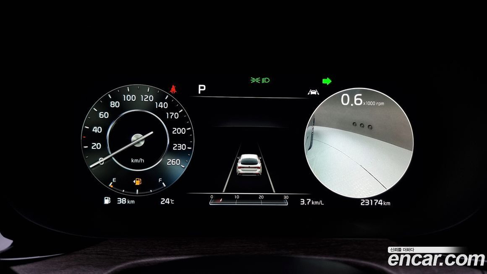 Kia K5 (Optima) 3 Generation 2.0 (04.2020)