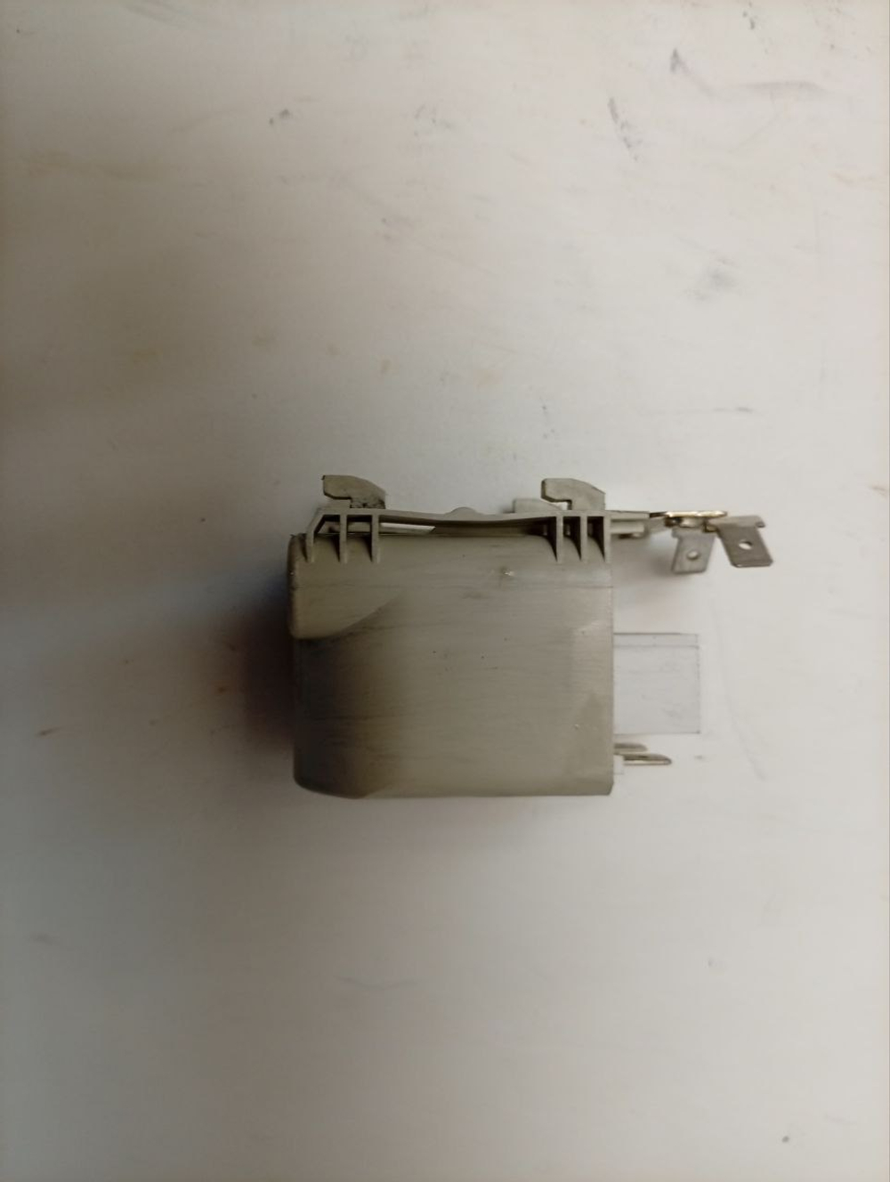 WFXI2840EU кт22 Сетевой фильтр для стиральных машин Siemens Bosch 181928 б/у