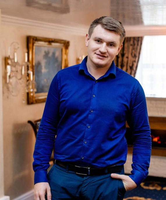 Руководитель холдинга