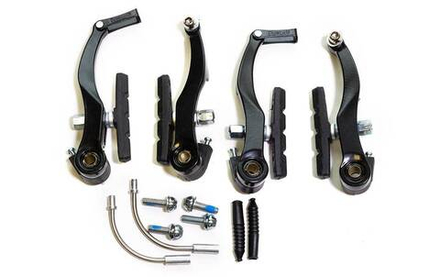 Тормоза V-brake 110мм., передний + задний,алюминиевые. С гофрой, стяжкой и болтами.¶Колодки 70мм. Ч