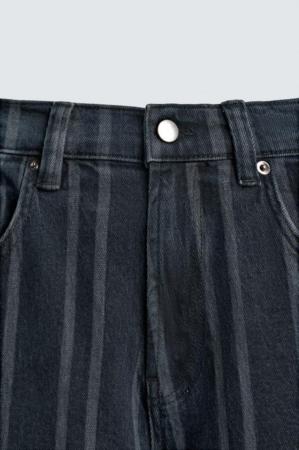 ZARA ДЖИНСЫ RELAXED FIT В ПОЛОСКУ, СИНИЙ