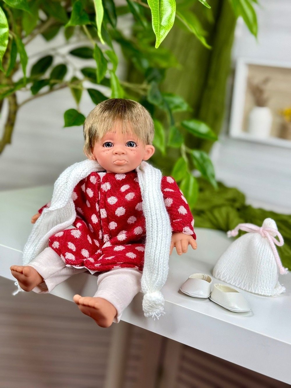 Кукла LAMAGIK мягконабивная  28см Gestito (10004)