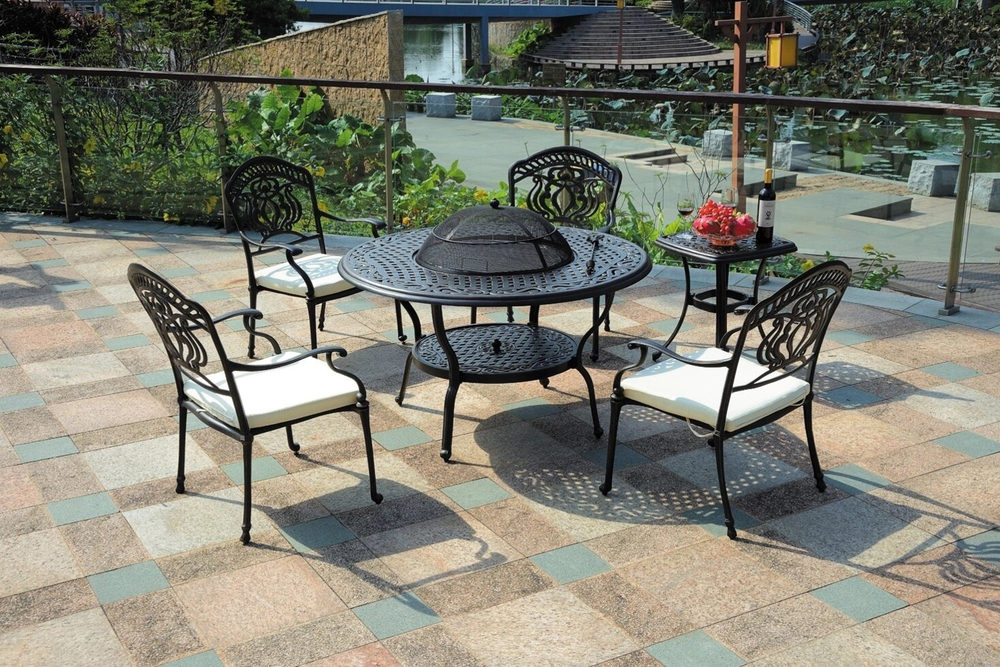 Комплект мебели Fuji из литого алюминия для сада