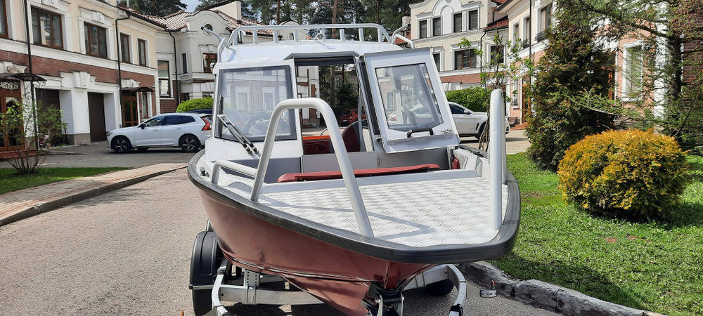 Лодка Беркут Л-НТ Опен / BERKUT L-HT Open