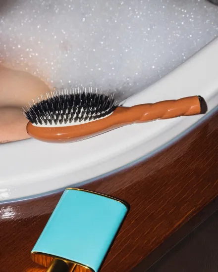 La Bonne Brosse N.02 The Essential Do It All Brush