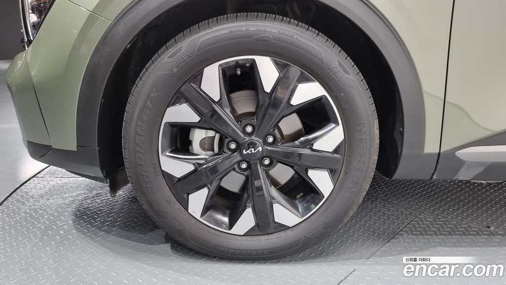 Kia Sportage 5 Generation Бензин 1.6 Turbo 4WD (12.2022)