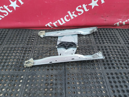 Стеклоподъемник двери левой 2019г