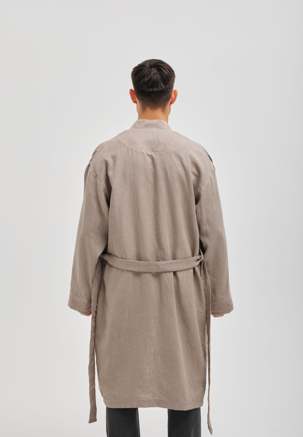 Шапан льняной длинный OYU TOLQYN DARK BEIGE