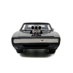 Jada Fast & Furious - Форсаж 1970 Dodge Charger R/T 1:24 и фигурка дома 3205000 / артикул   3205000  / GTIN 4006333064203