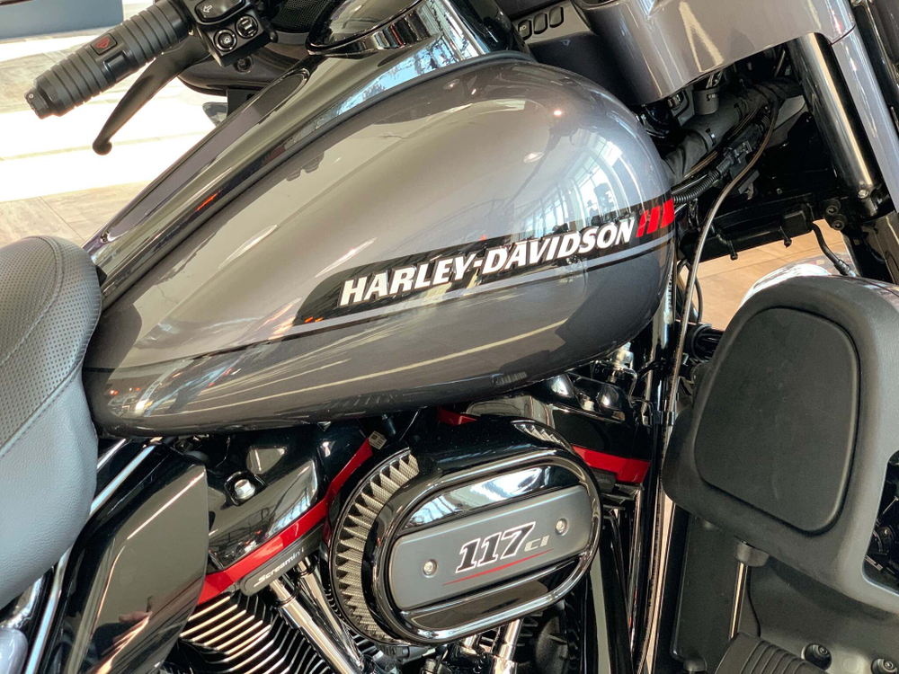 CVO™ Limited® (FLHTKSE), 2020 Harley-Davidson