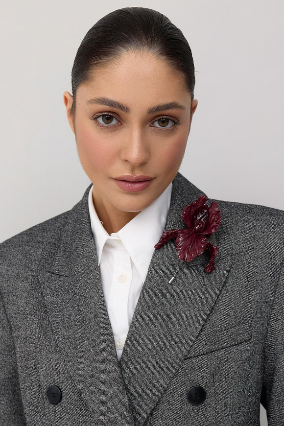 Брошь Ирис, бордо