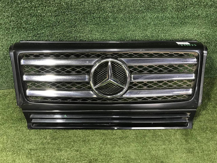 Решетка радиатора Mercedes G w463 (2008-2015)