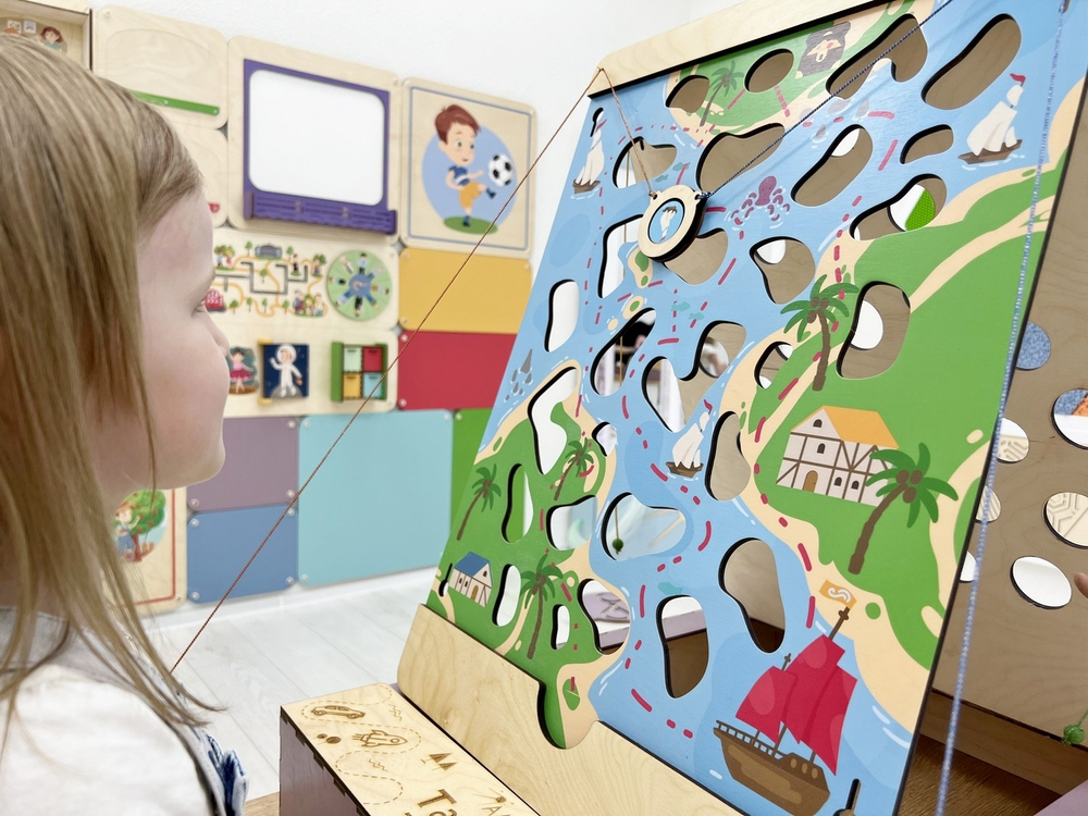 Настольная развивающая игра Тайные тропы