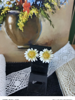 Серьги-пуссеты Ромашки