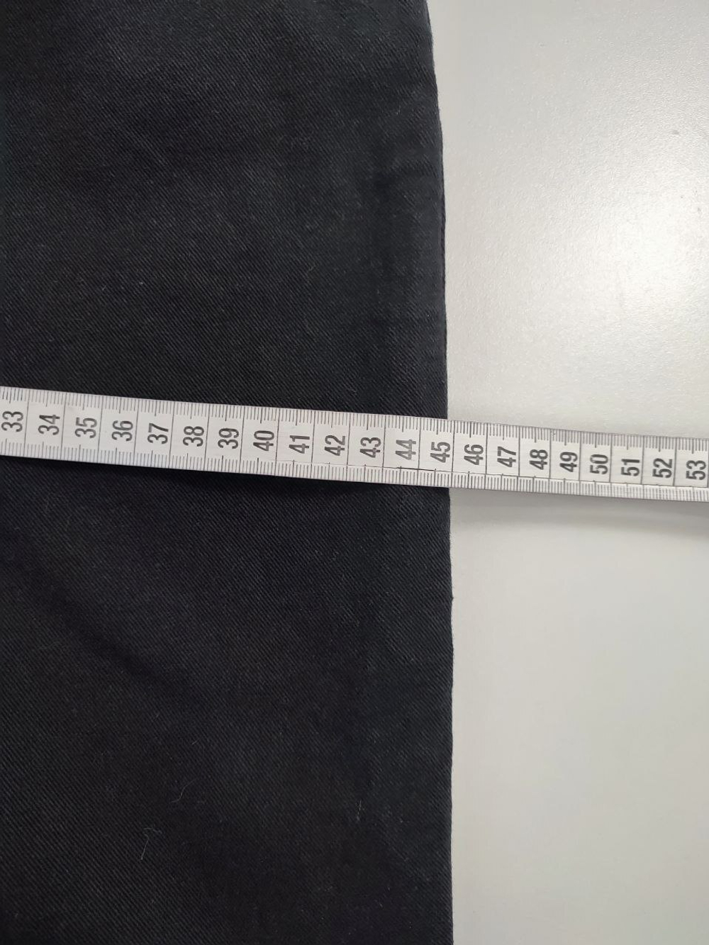 Джинсы Bershka темные 40 размер