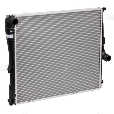 LRc 26180 -  Радиатор охлаждения для автомобилей BMW X3 (04-) (E83)