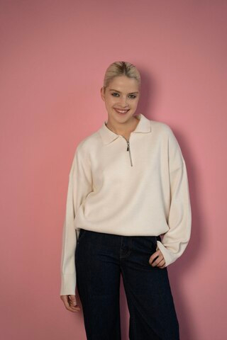 Джемпер женский 12250