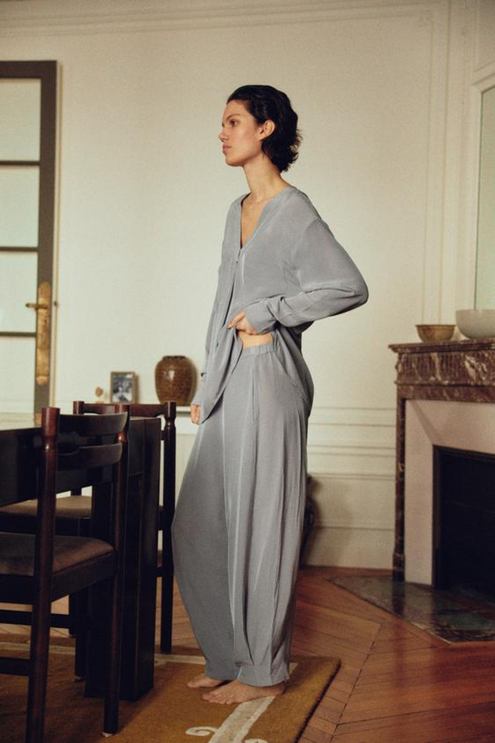 ZARA БРЮКИ В ПИЖАМНОМ СТИЛЕ ИЗ 100% ВИСКОЗЫ, СЕРО-ДЫМЧАТЫЙ