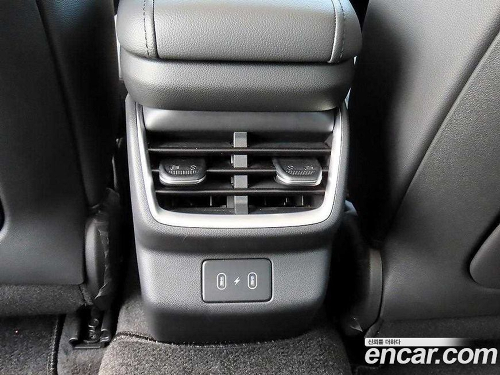 Hyundai Grandeur (Azera) (GN7) 2.5 Бензин 2WD (08.2023)