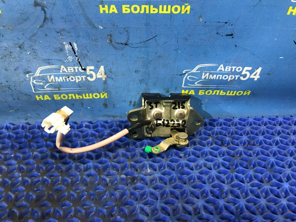 Замок багажника TOYOTA CALDINA 1997-2002