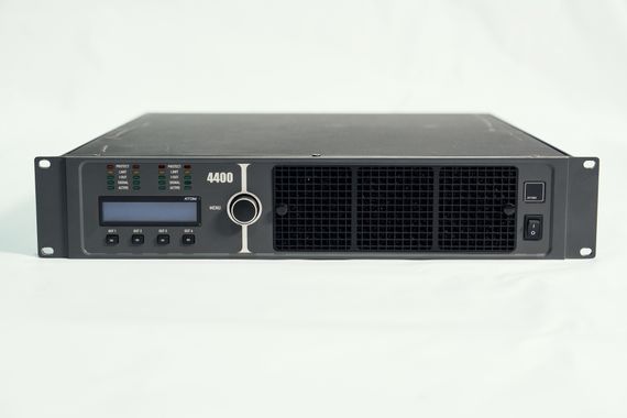 Atom 4400, 4х4 3500 Вт, усилитель с DSP-процессором