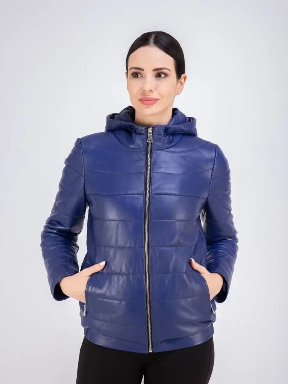 Куртка женская из натуральной кожи с капюшоном Турция