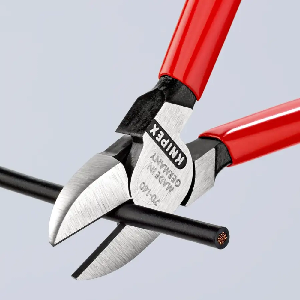 Кусачки боковые черненые 140 мм Knipex 70 01 140