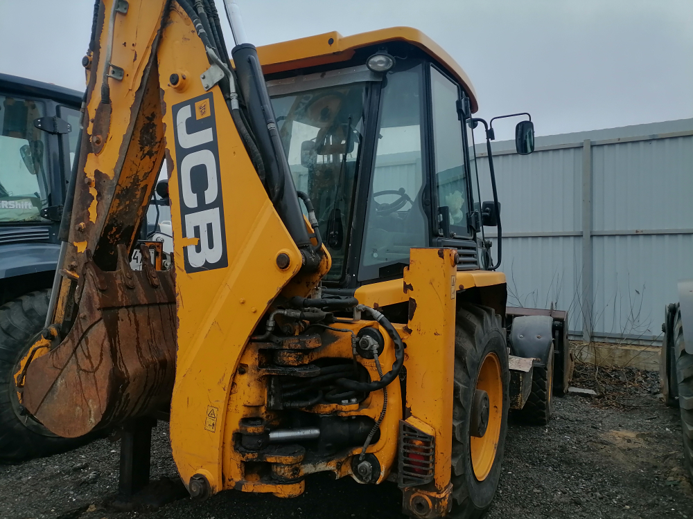 JCB 3CX Экскаватор-погрузчик 3CX 14M2WM (Дизельный, 4,4 л., 93 л.с., АТ)