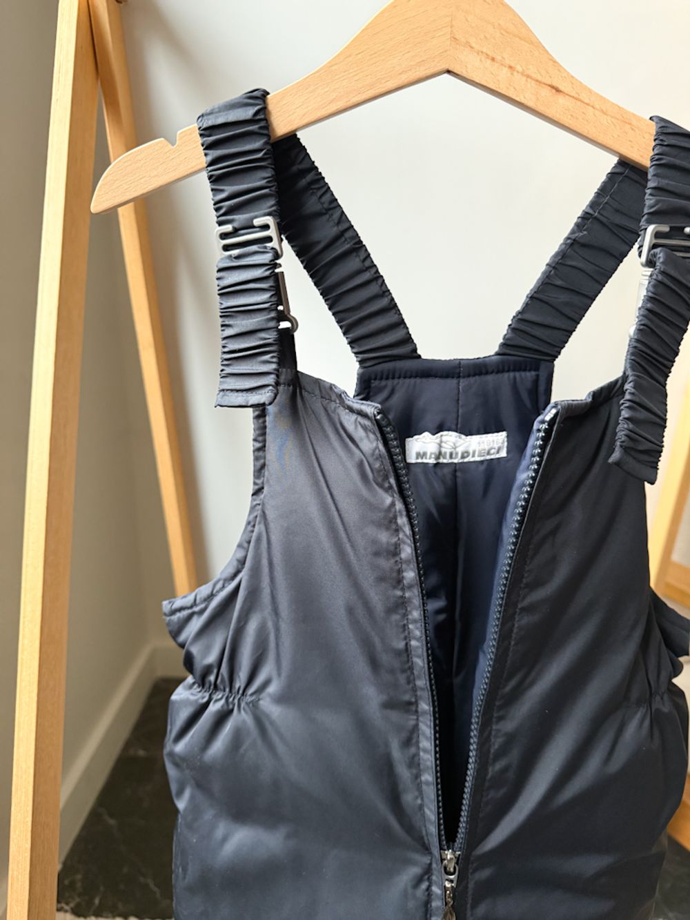 Зимний пуховый костюм Manudieci, 110