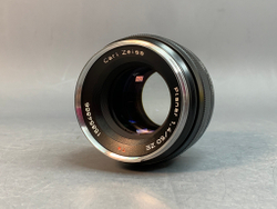 Carl Zeiss Planar T* 1.4/50mm ZE Canon EF