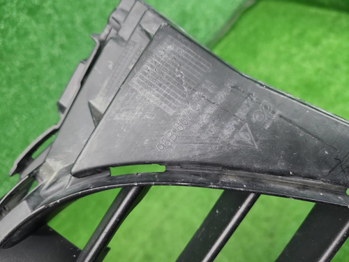 Решетка радиатора Porsche Macan (2014-2018)