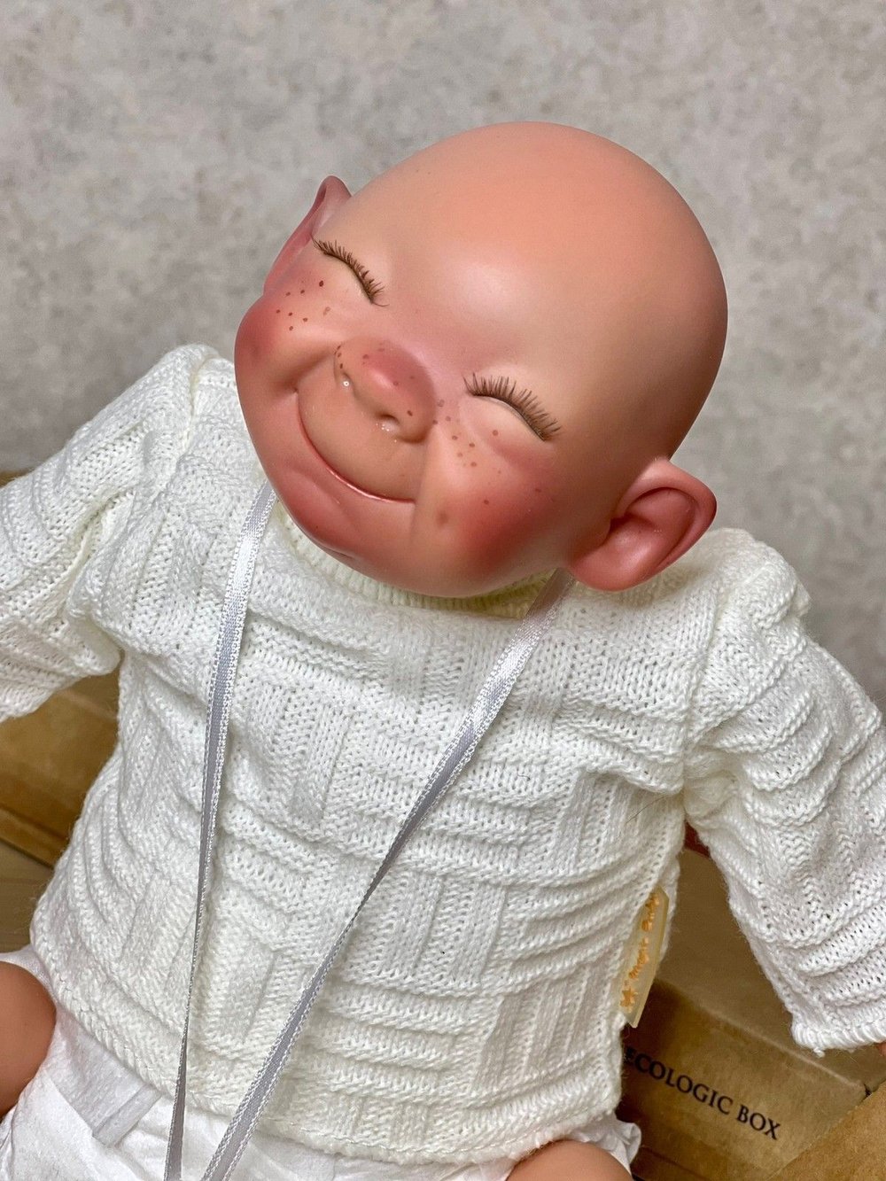 Кукла LAMAGIK мягконабивная  28см Carita (2802)