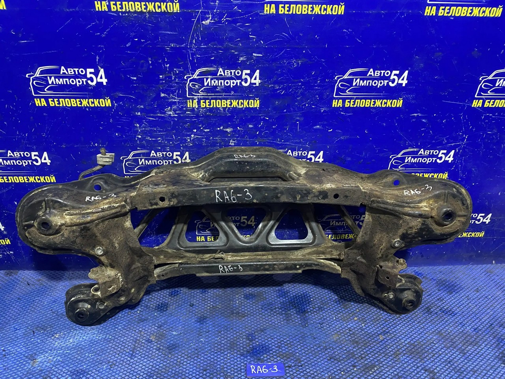 Балка задняя Honda ODYSSEY 2001