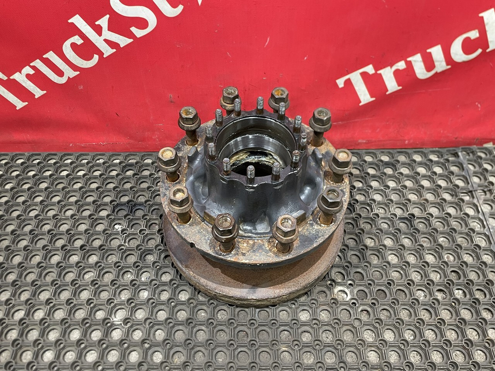 Корпус ступицы вспомогательного моста 2018г.